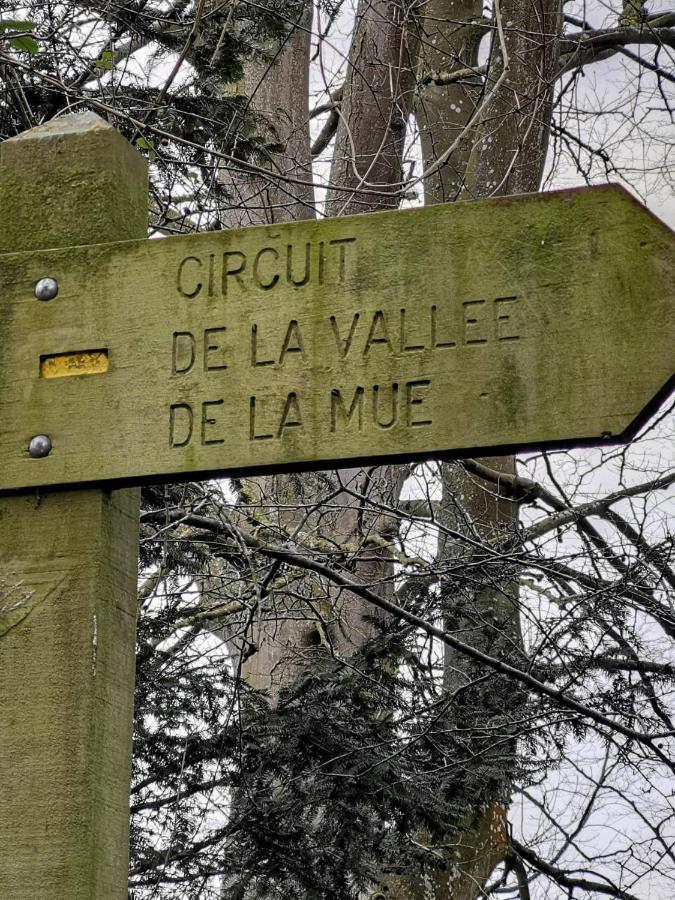 Le Clos De La Barre- Chambres D'Hotes De Charme En Normandie-Basly-Proche Plage Debarquement Buitenkant foto